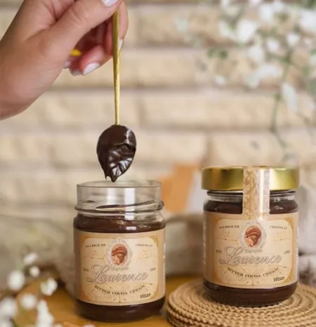 Laurence - Βάζο Bitter Cocoa Cream